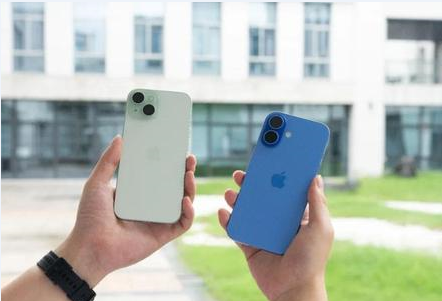 青神苹果维修点分享iPhone 16 Plus锁屏密码使用手册 
